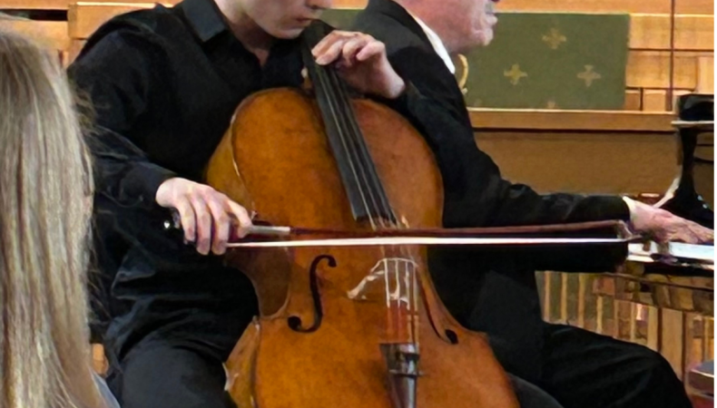 Juuso soittaa selloa.