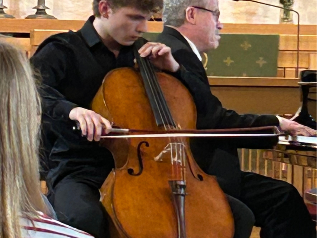 Juuso soittaa selloa.