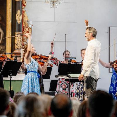 Lilja Haatainen Tammisaaren Kesäkonserteissa 2025. Kuva: Tuomas Tenkanen