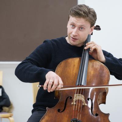 Selloakatemian opettaja Tuomas Lehto. Kuva: Riku Isohella